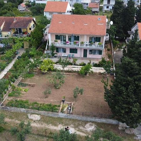 Apartman Palme Ξενοδοχείο Σίμπενικ Εξωτερικό φωτογραφία