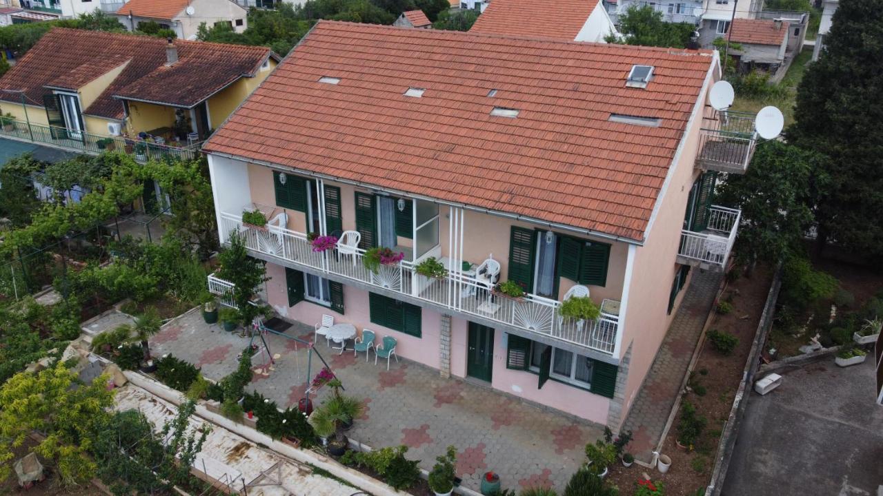 Apartman Palme Ξενοδοχείο Σίμπενικ Εξωτερικό φωτογραφία