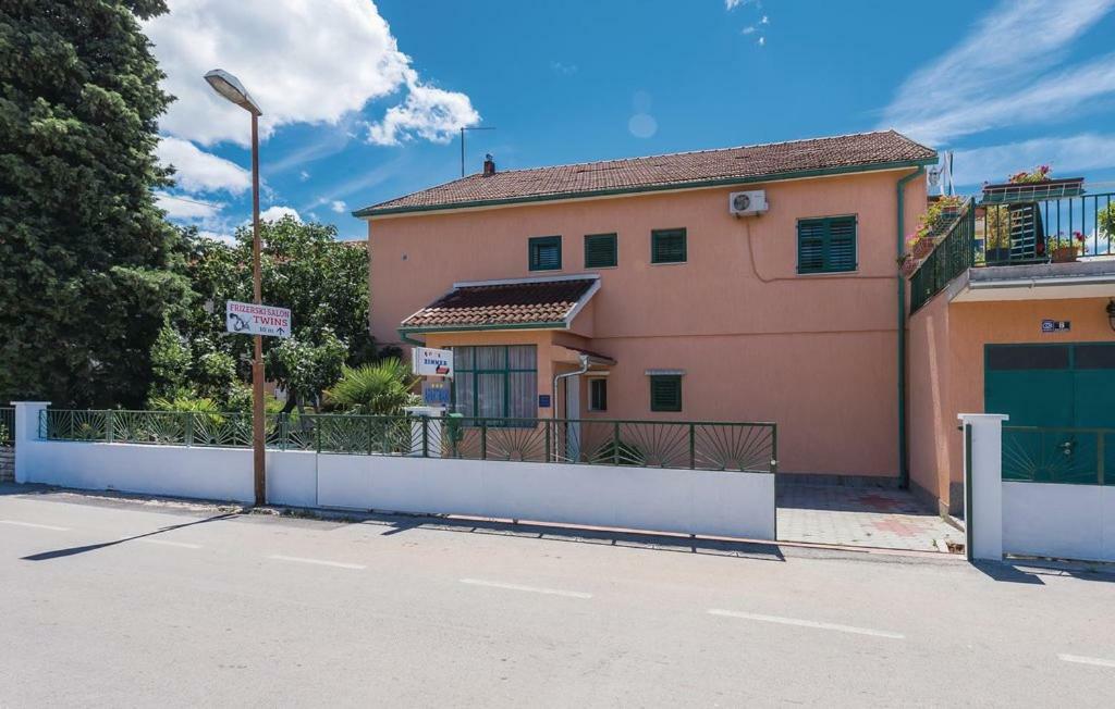 Apartman Palme Ξενοδοχείο Σίμπενικ Εξωτερικό φωτογραφία