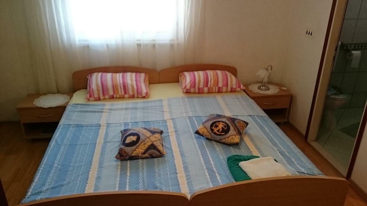Apartman Palme Ξενοδοχείο Σίμπενικ Εξωτερικό φωτογραφία